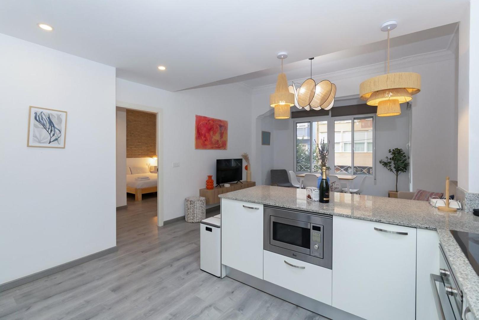 Guestready - El Cabanyal Hidden Oasis Lejlighed Valencia Eksteriør billede