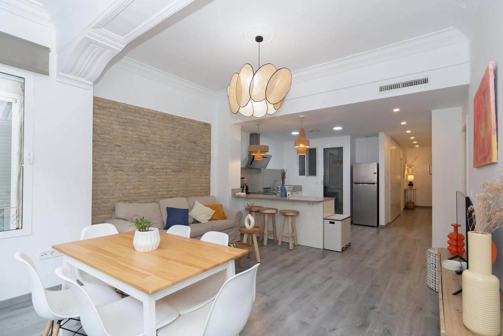 Guestready - El Cabanyal Hidden Oasis Lejlighed Valencia Eksteriør billede